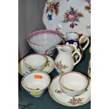 A SMALL COLLECTION OF 18TH CENTURY AND EARLY 19TH CENTURY ENGLISH PORCELAIN AND PEARLWARE,
