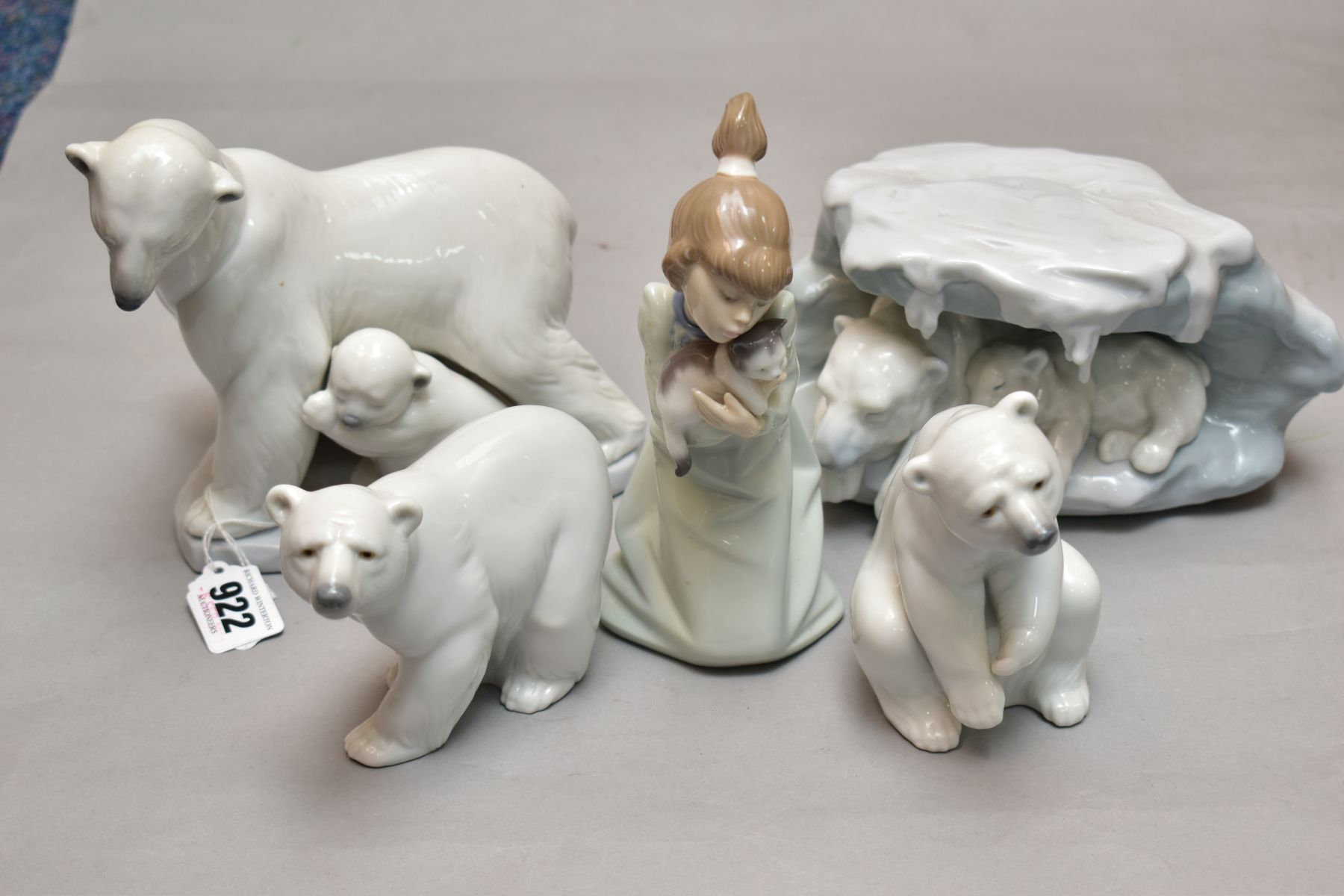 FOUR LLADRO POLAR BEAR FIGURES/GROUPS AND ANOTHER, comprising 8062 'A Snowy Sanctuary', 6745 'Arctic