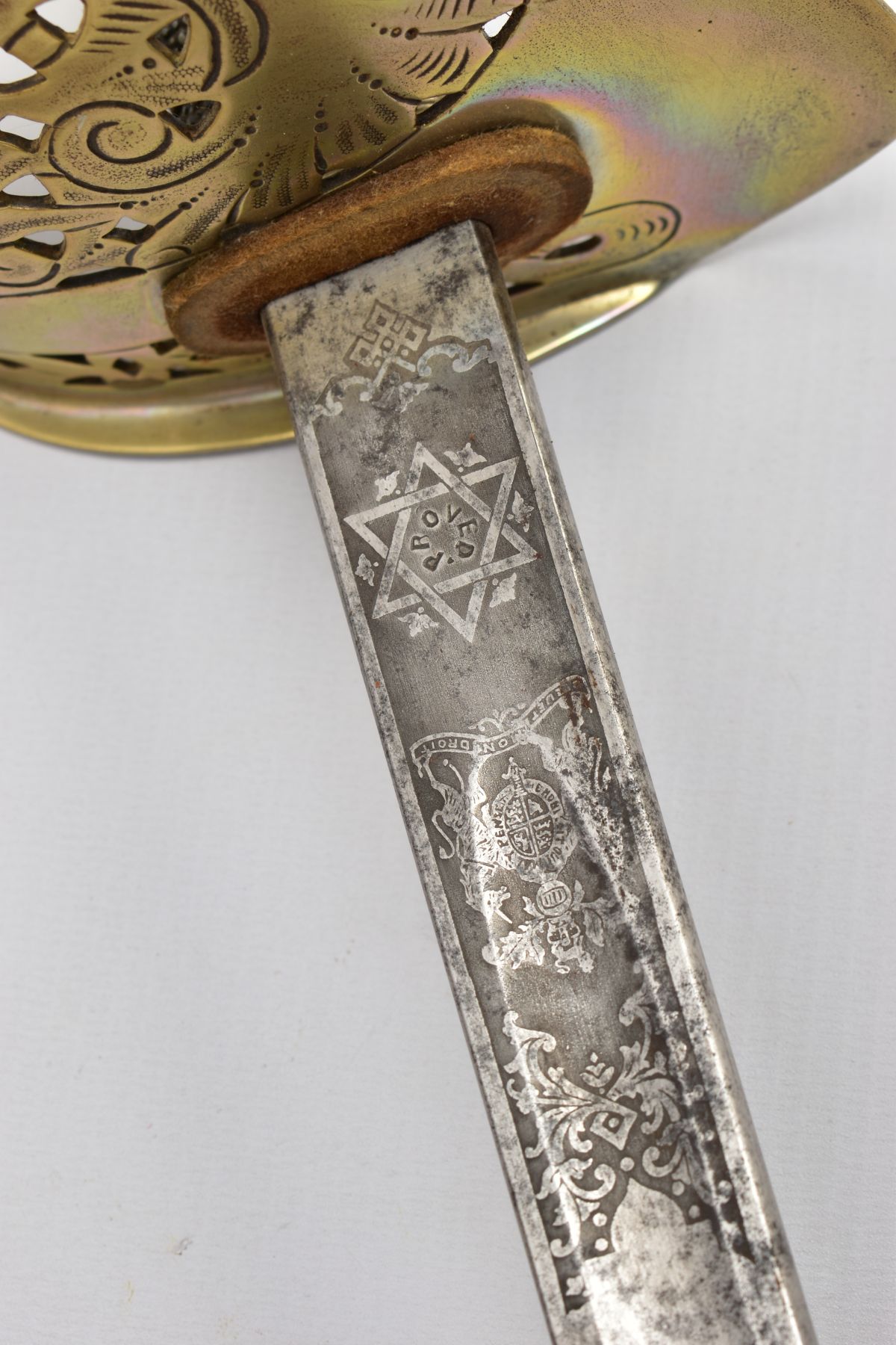 A FENTON BROTHERS LTD, SHEFFIELD 1897 PATTERN INFANTRY OFFICERS SWORD AND SCABBARD, the blade is - Image 5 of 15