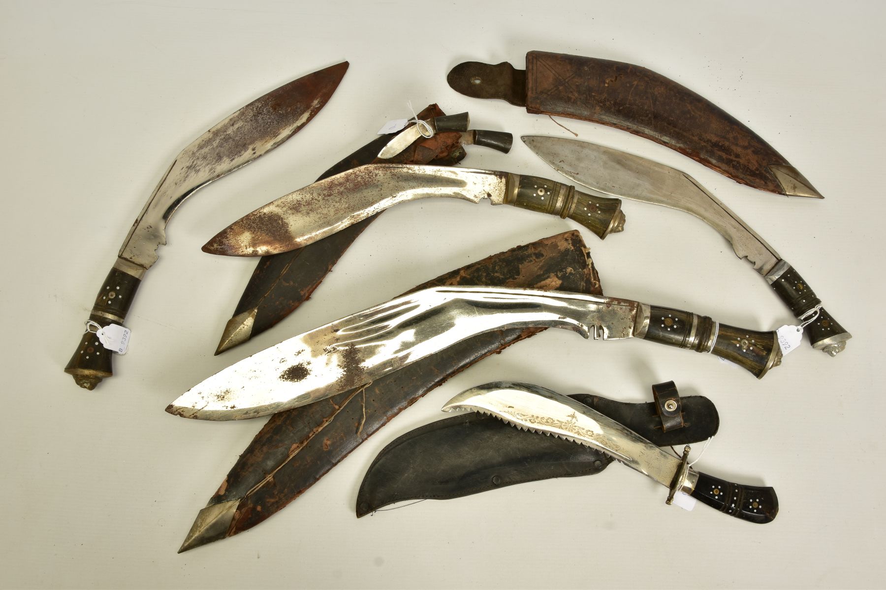 FIVE x EXAMPLES OF INDIAN/ASIAN SUB CONTINENT KUKURI STYLE KNIVES/DAGGERS, FOUR have scabbards