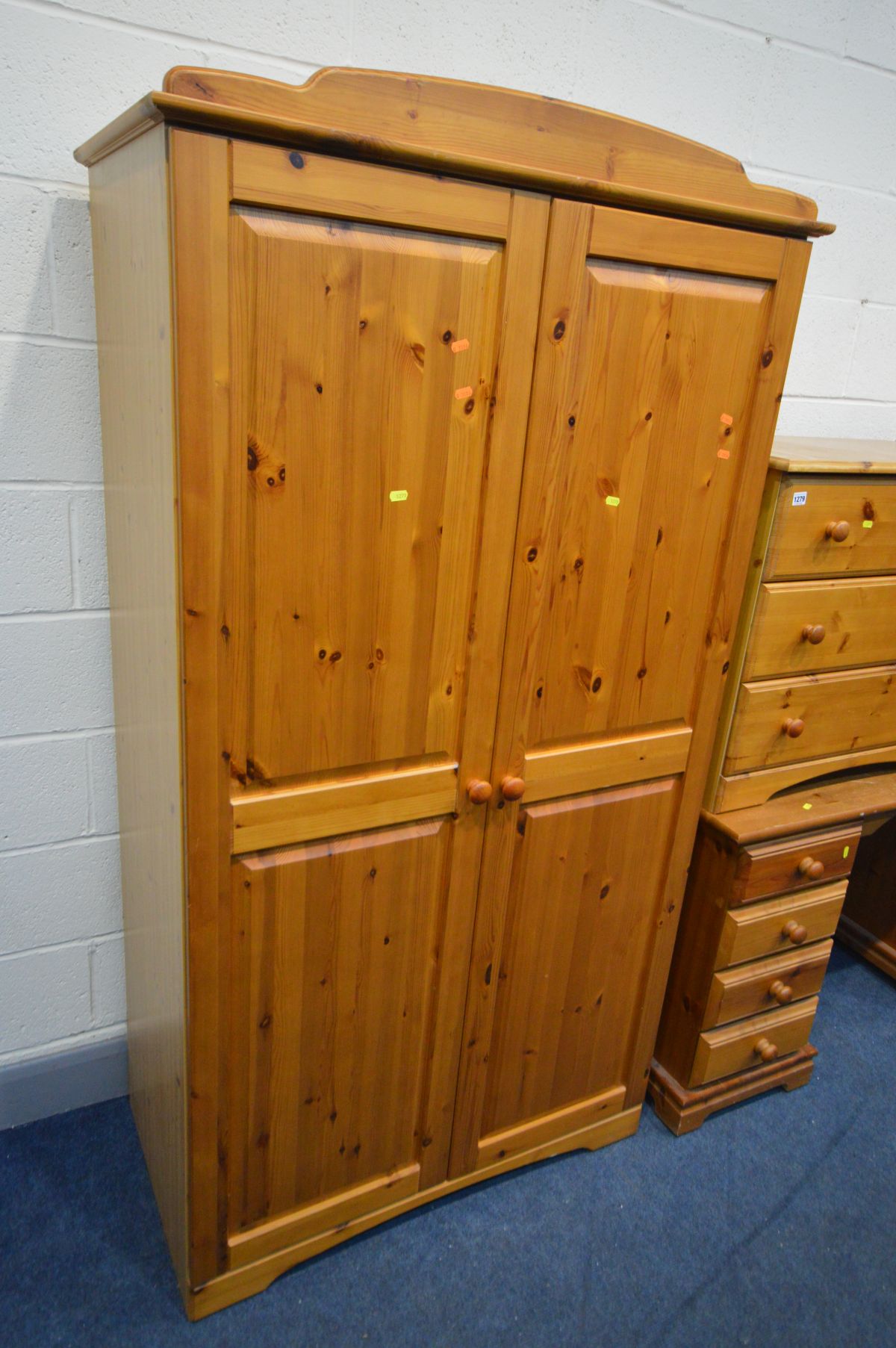 A MATCHED PINE FOUR PIECE BEDROOM SUITE, comprising a double door wardrobe, width 100cm x depth 53cm - Image 3 of 3