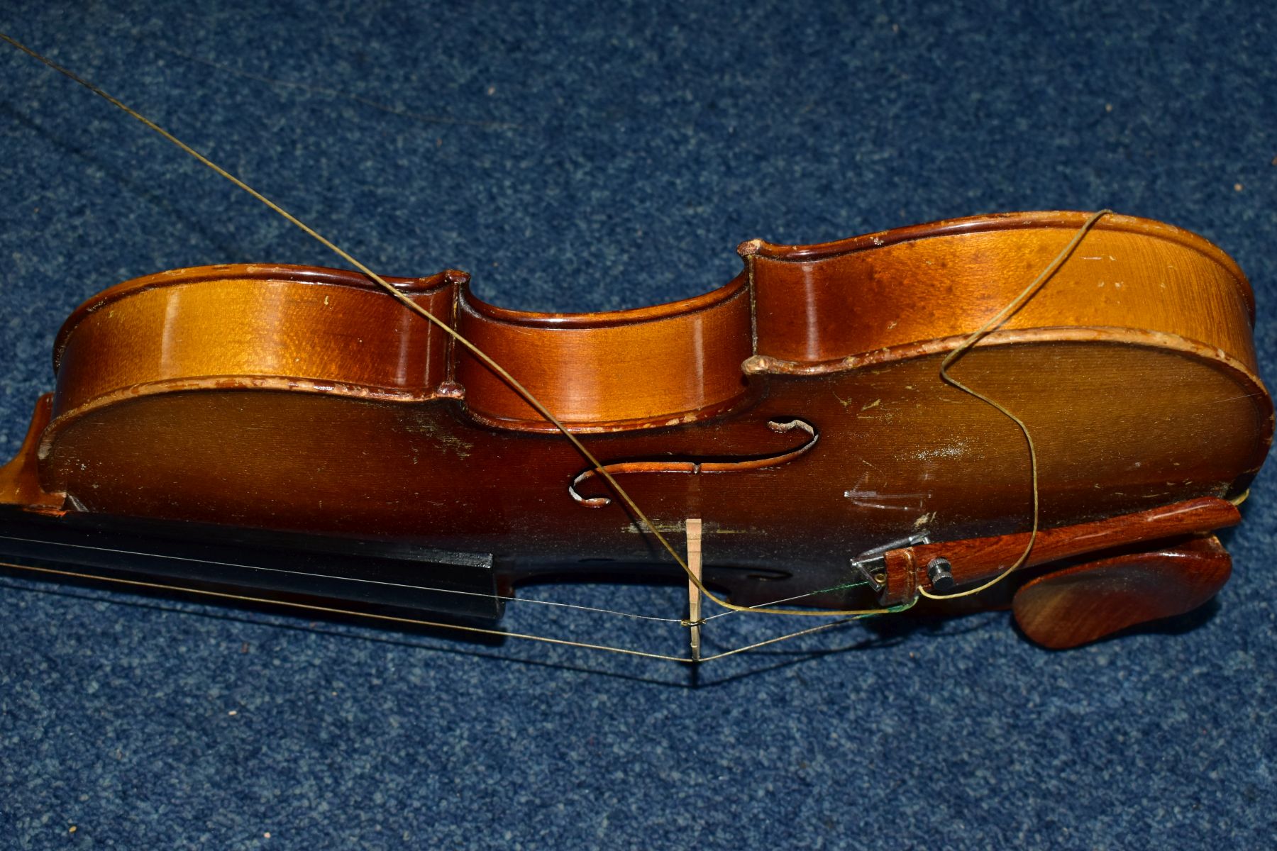 A CASED CHINESE SKYLARK BRAND VIOLIN, two piece back, overall length 59cm, length of back - Image 2 of 6