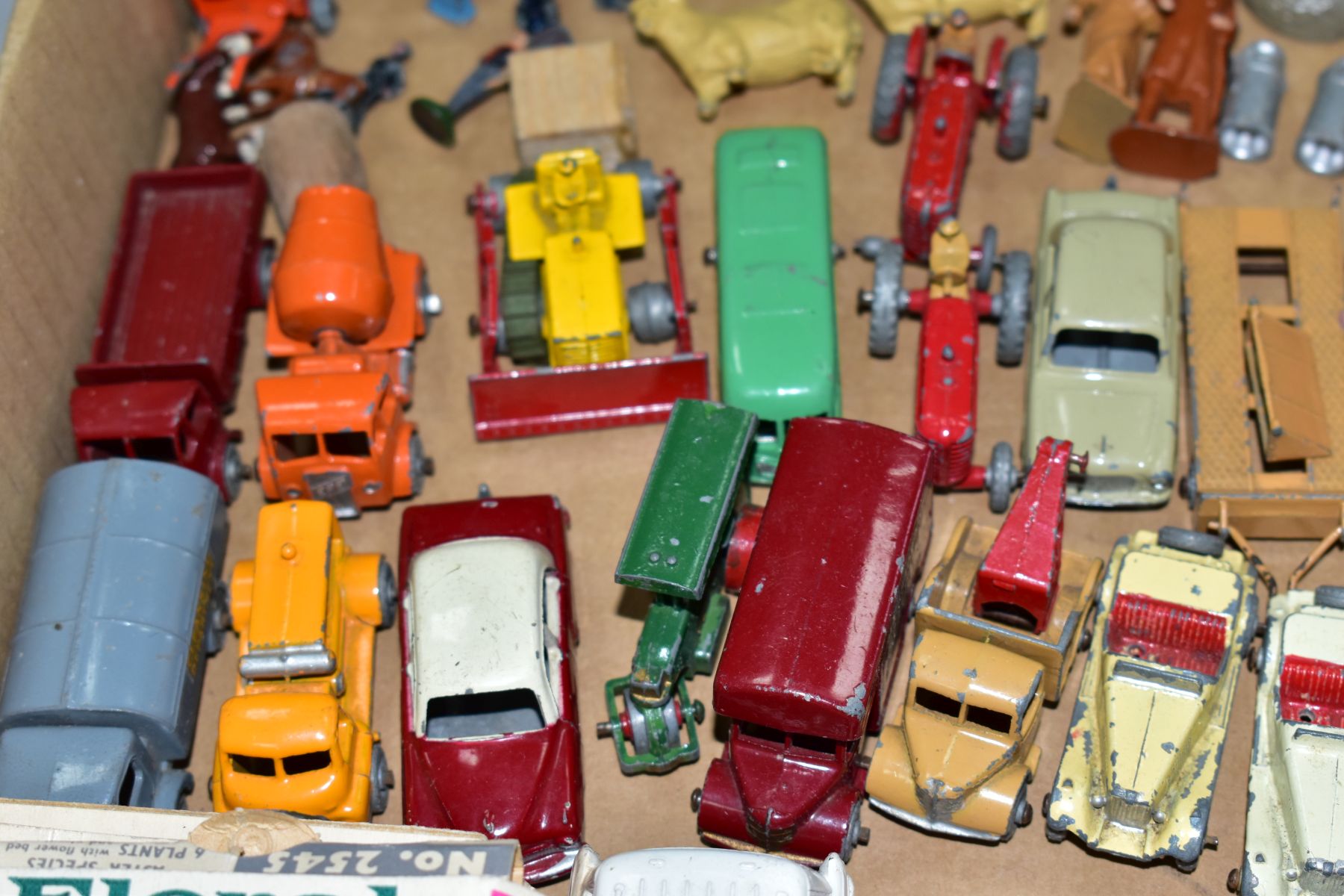 A QUANTITY OF UNBOXED AND ASSORTED PLAYWORN DIECAST VEHICLES, to include Spot-On Austin A40 - Image 3 of 6