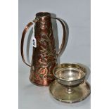 AN EARLY 20TH CENTURY ARTS AND CRAFTS TWIN HANDLED COPPER VASE, of conical form with hand hammered