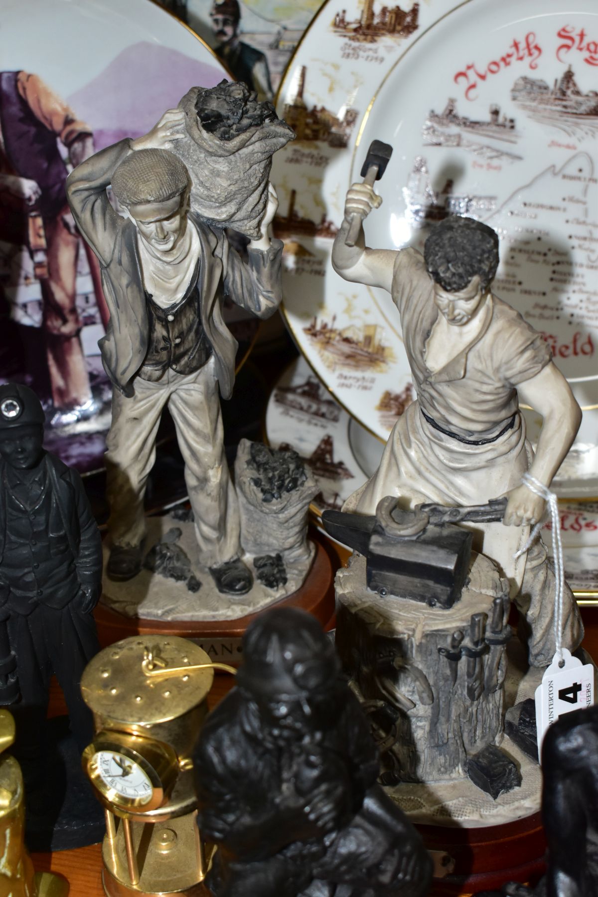 COAL MINING RELATED ORNAMENTS AND COLLECTORS PLATES, comprising two ceramic figures 'Blacksmith' and - Bild 6 aus 9