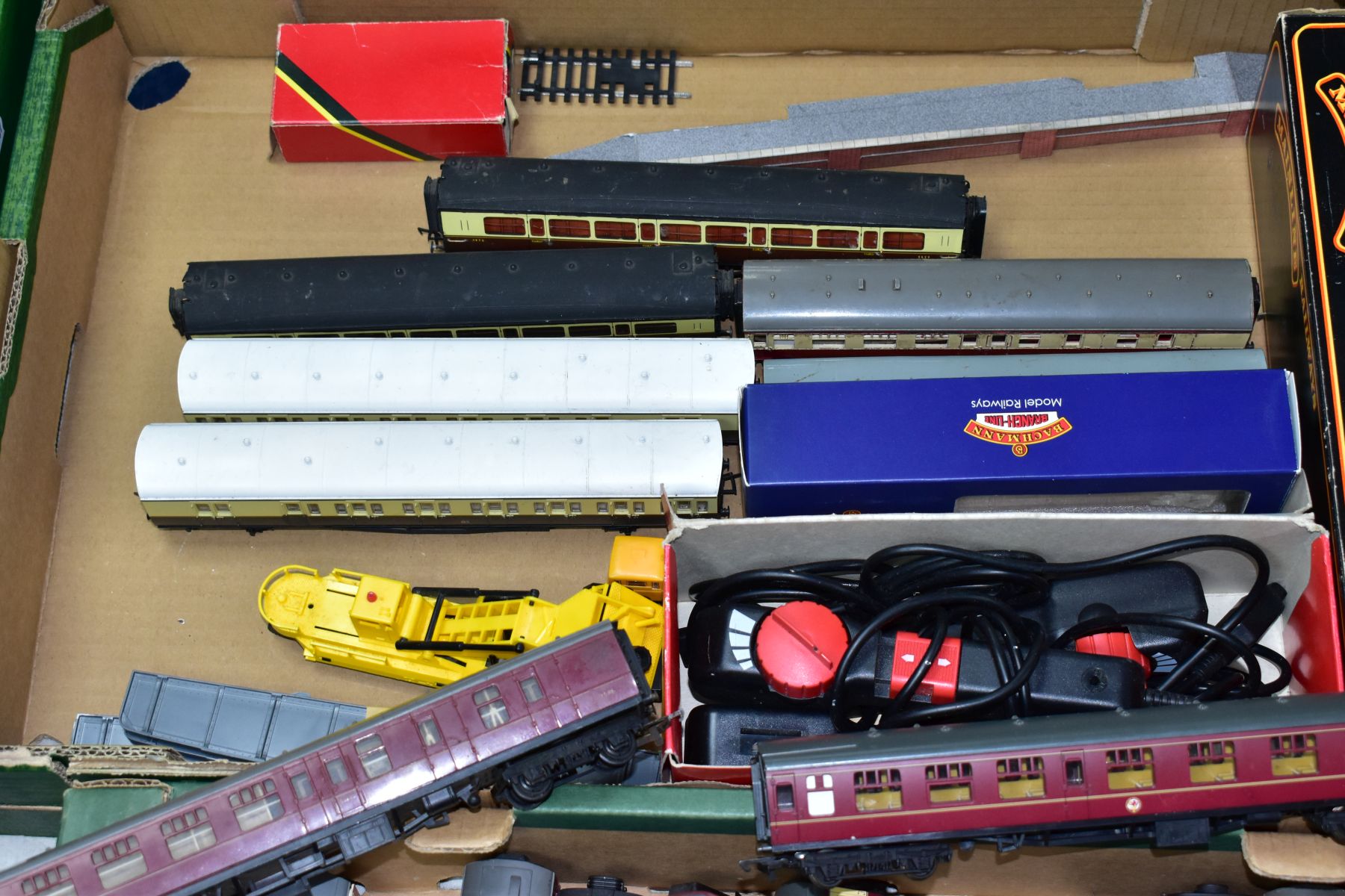 A QUANTITY OF BOXED AND UNBOXED MAINLY 00 GAUGE ROLLING STOCK, Hornby Dublo, Tri-ang, Hornby, - Bild 4 aus 7