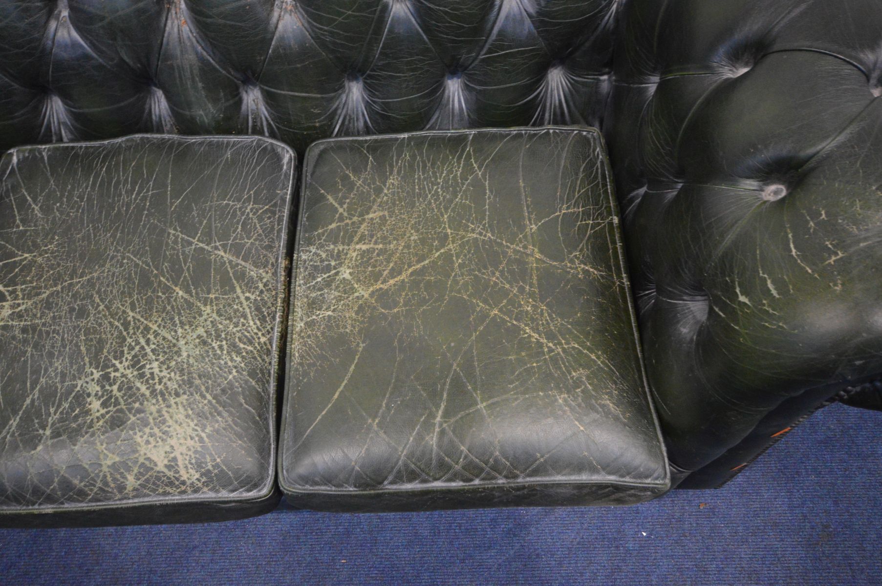 A GREEN LEATHER CHESTERFIELD SOFA, length 195cm (condition - ideal for restoration, crazing to seat, - Image 4 of 7