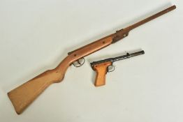 A .177'' DIANA No 2 'GAT' TYPE AIR PISTOL in good working order complete with original breech