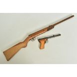 A .177'' DIANA No 2 'GAT' TYPE AIR PISTOL in good working order complete with original breech