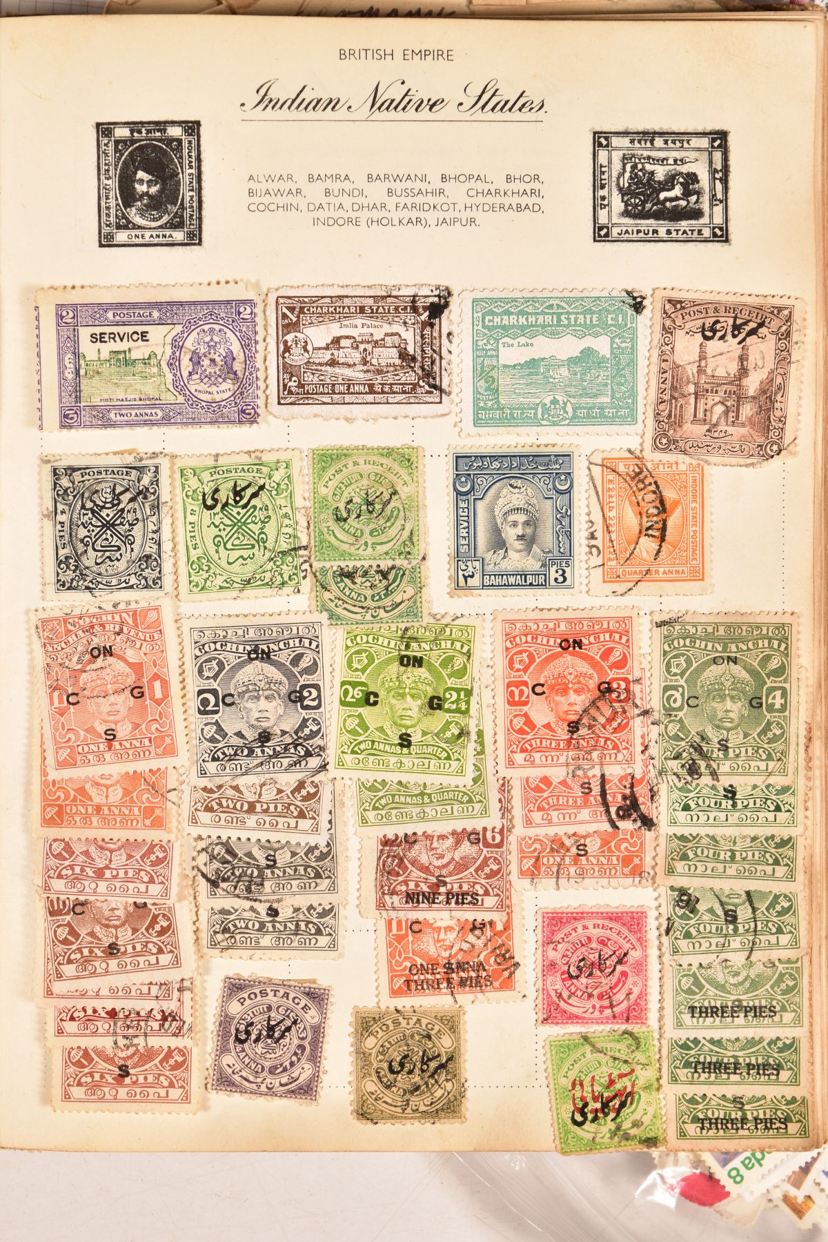 STAMP COLLECTION IN FIVE ALBUMS AND LOOSE - Image 2 of 4