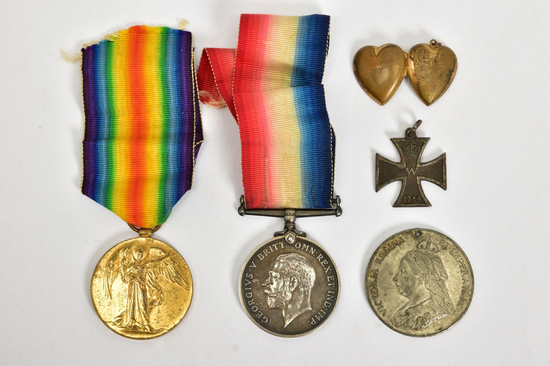 A WWI BRITISH WAR & VICTORY MEDALS named to 8914 Pte F R Martin Suffolk Reg't. Frank Rowland