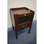 A GEORGIAN MAHOGANY AND BOX STRUNG INLAID TRAY TOP COMMODE, with a horizontal tambour front door,