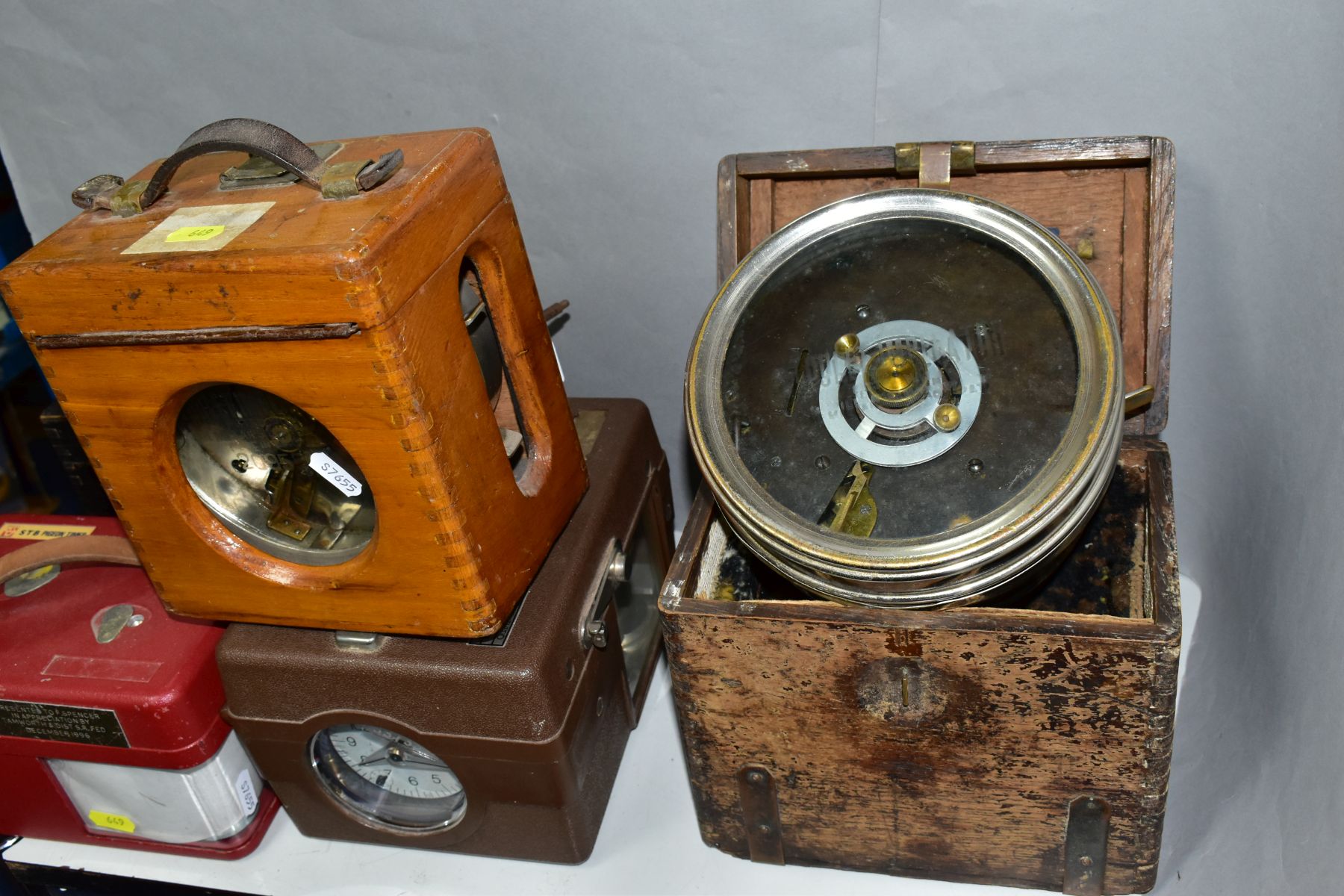 FIVE WOODEN, METAL AND PLASTIC CASED PIGEON CLOCKS, comprising a Toulet Imperator (locked), a Toulet - Image 4 of 6