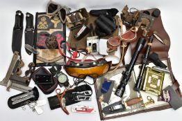 A LARGE BOX CONTAINING MISCELLANEOUS MILITARY ITEMS including inert rounds, clips, mags, goggles,