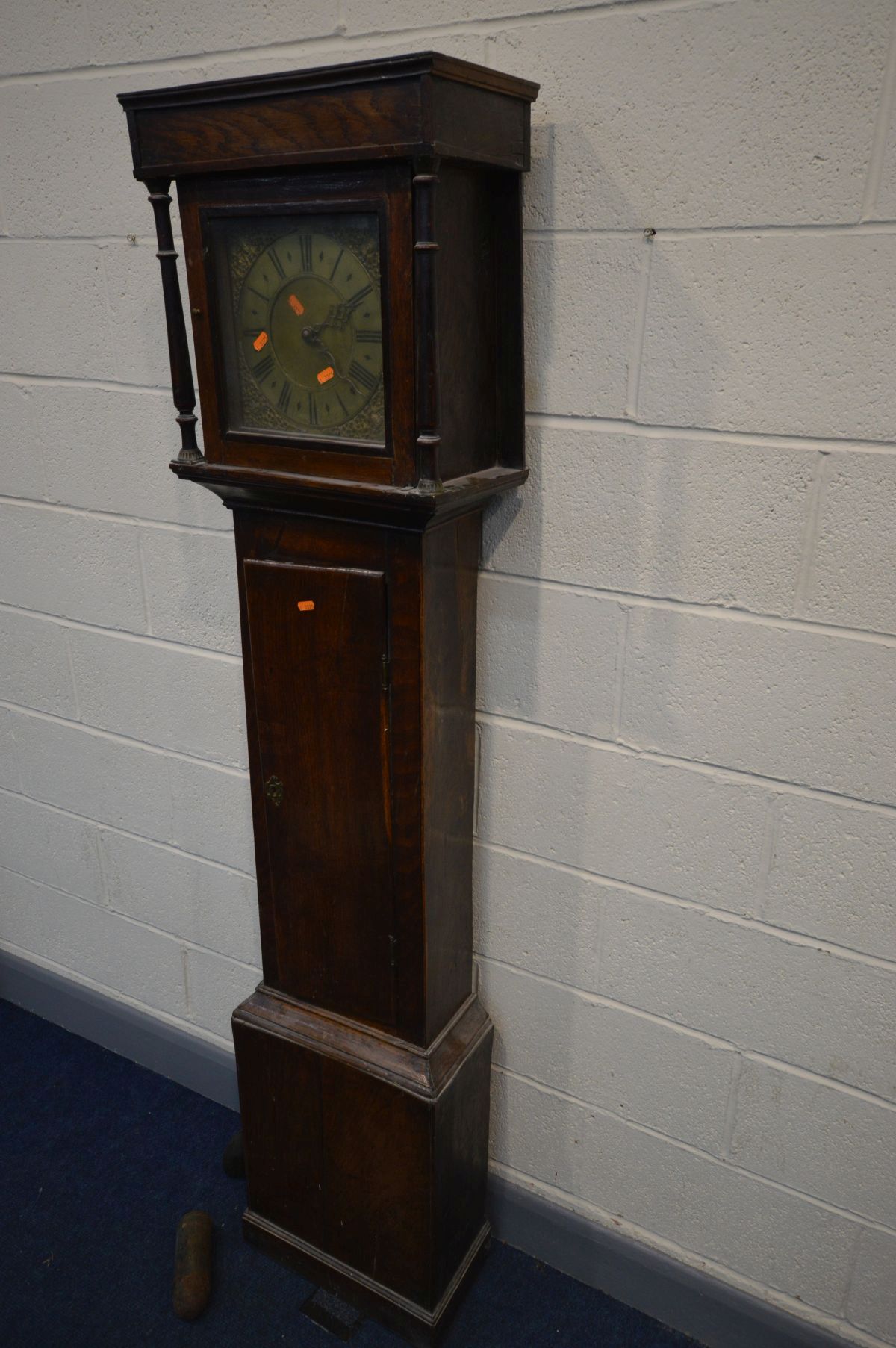 A GEORGIAN OAK 30 HOUR LONGCASE CLOCK, the square hood with a single glazed door enclosing a 9 - Image 3 of 6