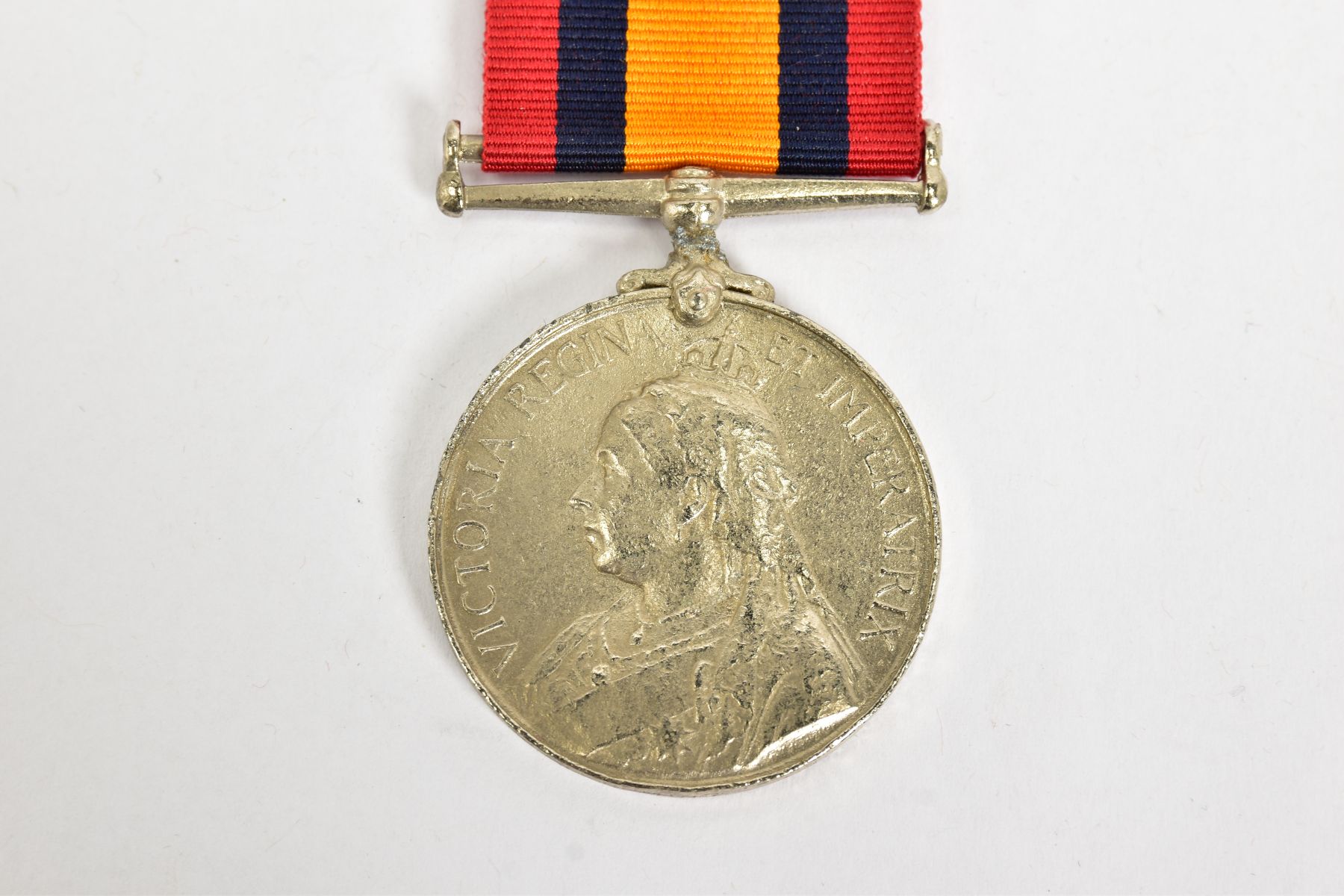 A CAST REPRODUCTION OF A QUEENS SOUTH AFRICA MEDAL, no bars, named 0733 W SAPr T. Comins, TEL BN R. - Image 2 of 7