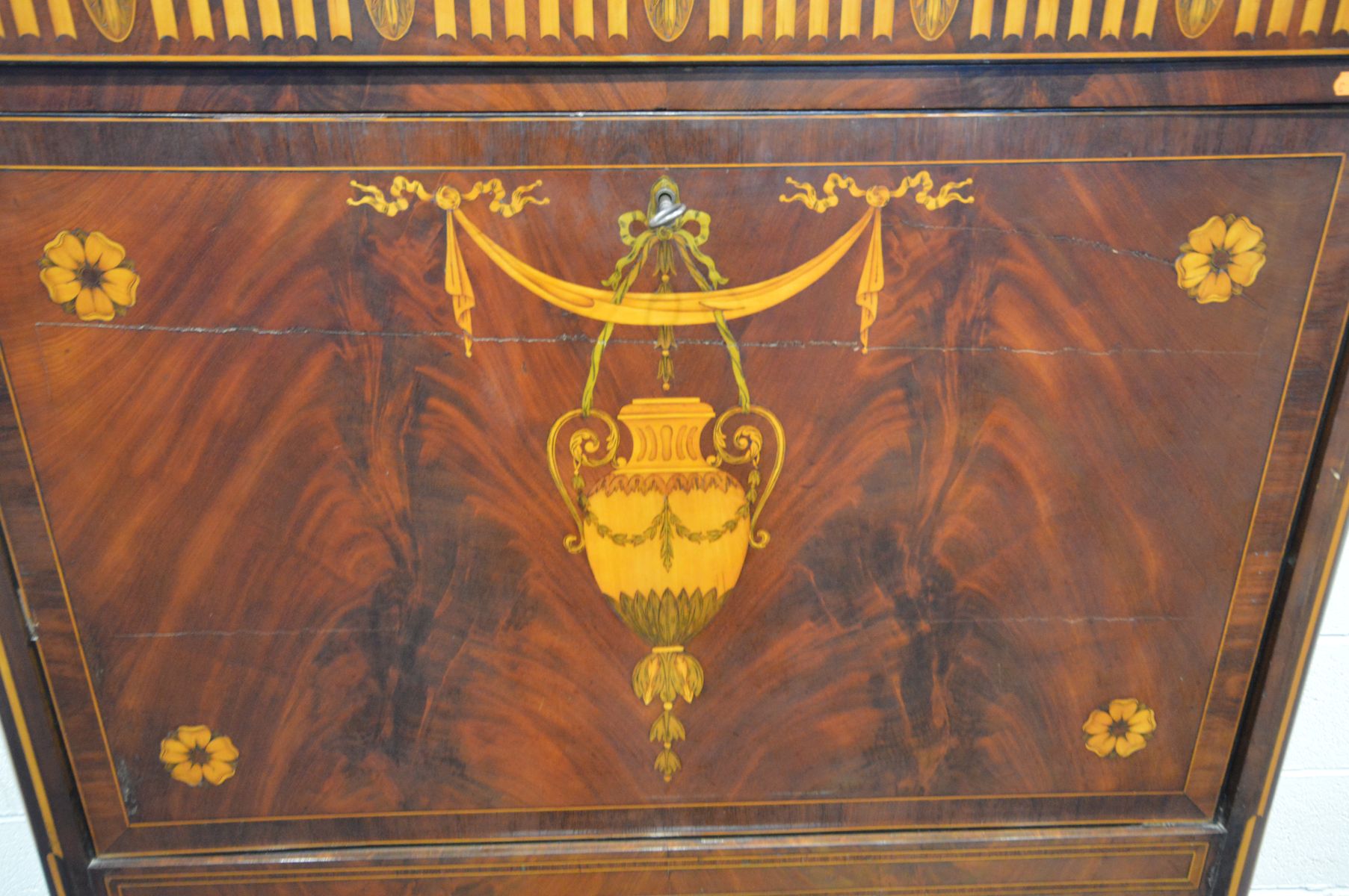 A LOUIS XVI MAHOGANY AND MARQUETRY INLAID SECRETAIRE A ABATANT, 18th century, the single drawer - Image 5 of 12