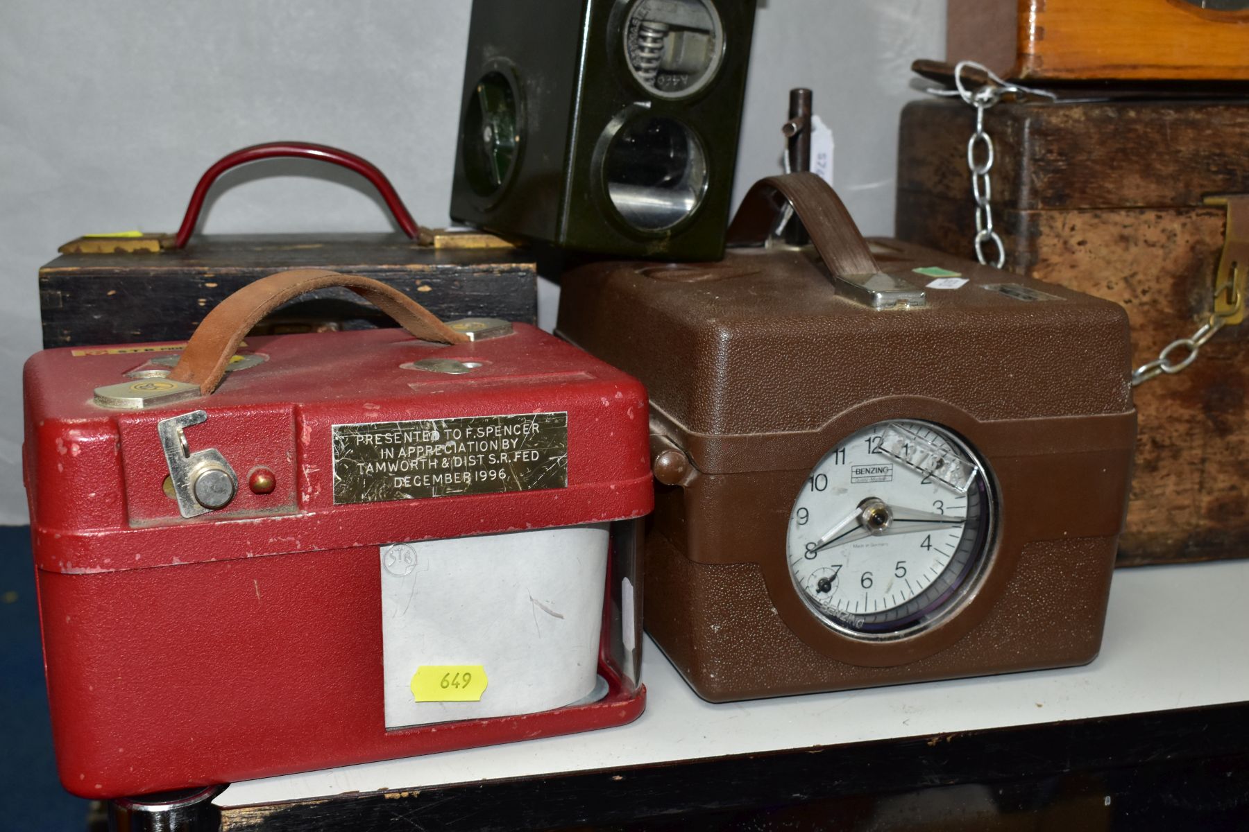 FIVE WOODEN, METAL AND PLASTIC CASED PIGEON CLOCKS, comprising a Toulet Imperator (locked), a Toulet - Image 3 of 6