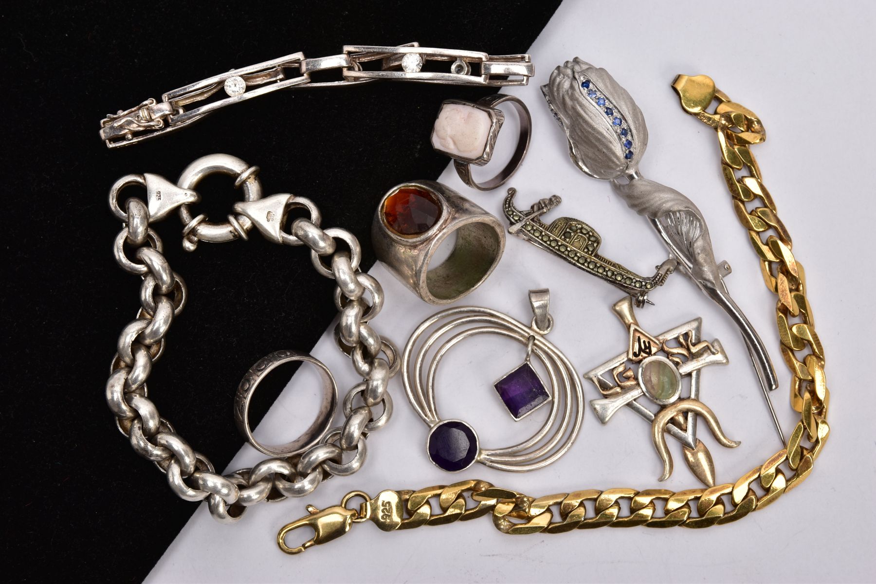 A SELECTION OF SILVER AND WHITE METAL JEWELLERY, to include an amethyst pendant, a gem set panel,