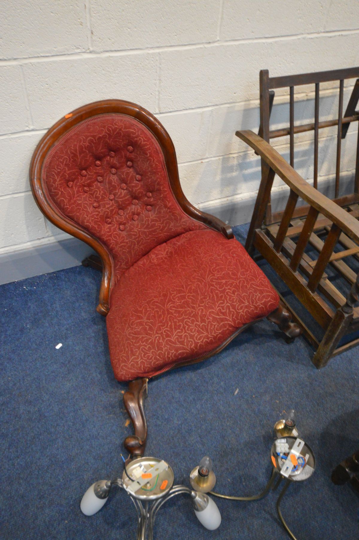 AN ARTS AND CRAFTS OAK RECLINING CHAIR (Sd and loose joints) along with a distressed Victorian spoon - Image 3 of 3