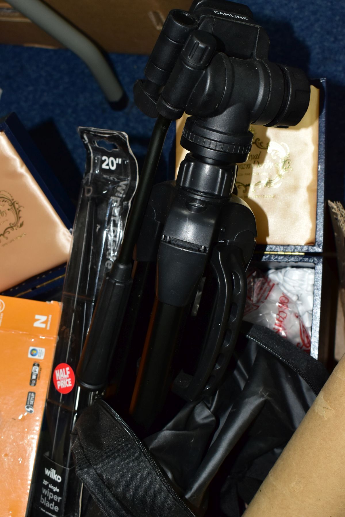 TWO BOXES OF SUNDRY ITEMS, to include Camlink tripod, two empty Royal Crown Derby boxes, a Wilko - Bild 4 aus 5