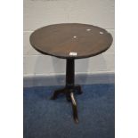 AN 18TH CENTURY AND LATER OAK CIRCULAR TOP TRIPOD TABLE (condition - faults, repairs and