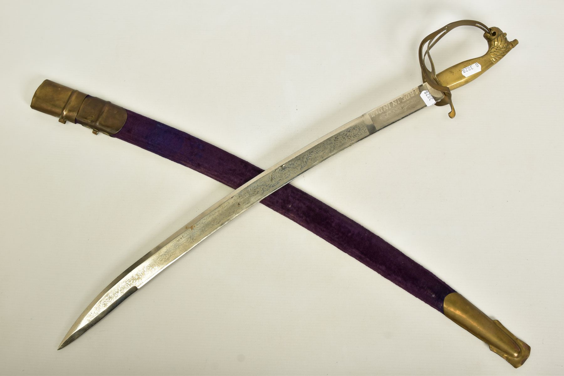 AN INDIAN MADE CURVED SWORD, in a wooden scabbard trimmed with purple coloured velvet style cloth - Image 8 of 12