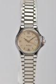 A LADY'S 'ZENITH' WRISTWATCH, round silver dial signed 'Zenith quartz', Roman numerals interspaced