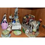 A GROUP OF CERAMICS TO INCLUDE ROYAL DOULTON, HALCYON DAYS, COALPORT, ETC, comprising a Halcyon Days