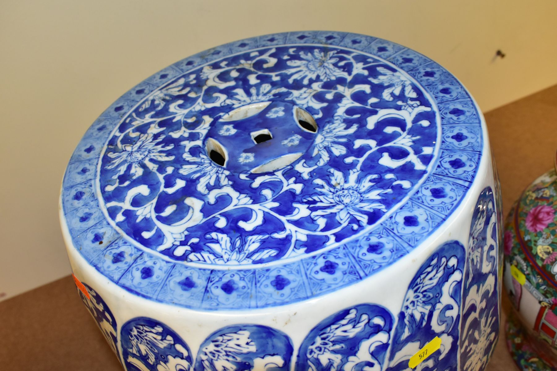 A MODERN CHINESE BARREL STOOL OF WRYTHERN FORM, blue and white floral decoration, approximate height - Image 7 of 8