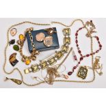 A BAG OF ASSORTED JEWELLERY, to include a yellow metal circular locket fitted with suspension ring