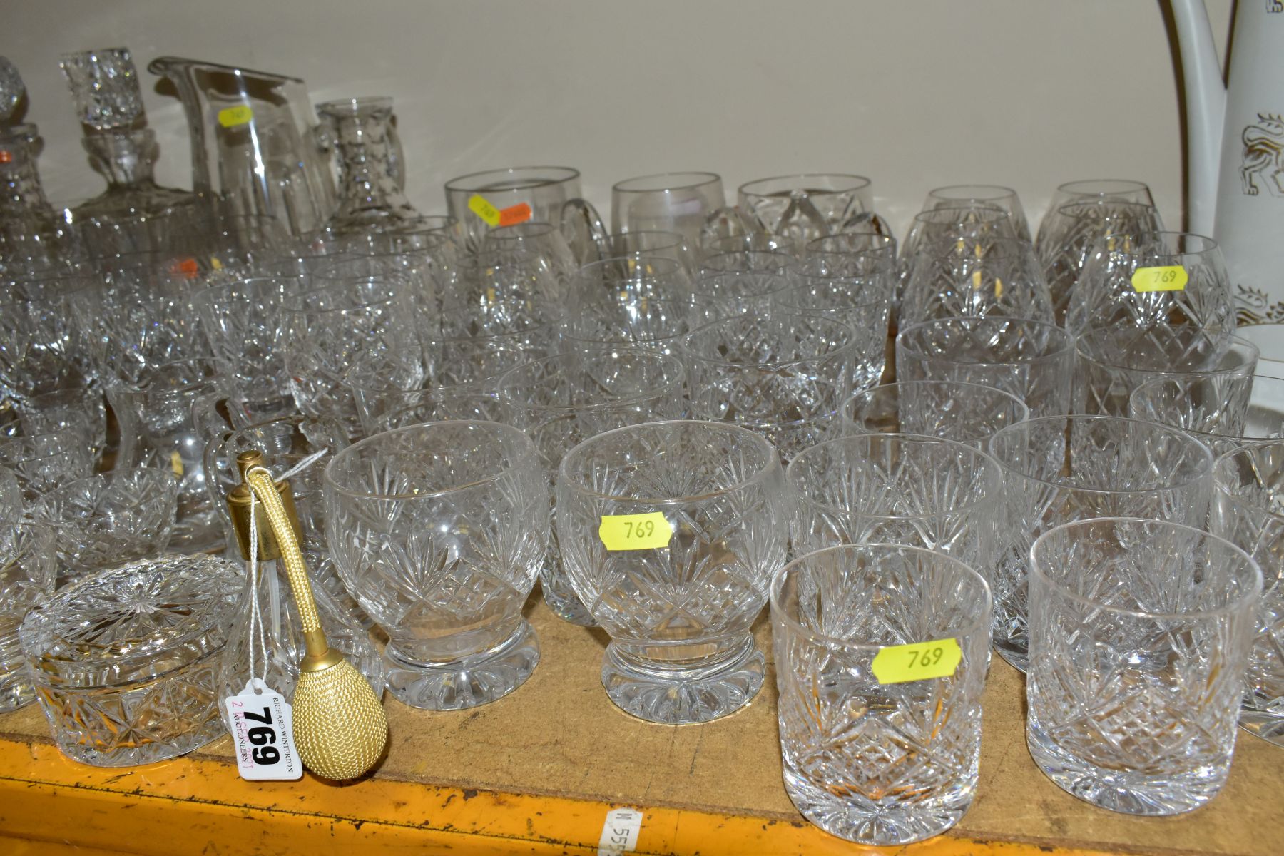 APPROXIMATELY SEVENTY FIVE PIECES OF CUT GLASS AND CRYSTAL, to include three decanters (one - Image 2 of 5