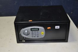 A YALE ELECTRONIC LAPTOP SAFE with two keys, unopened battery pack, instructions etc width 43cm x