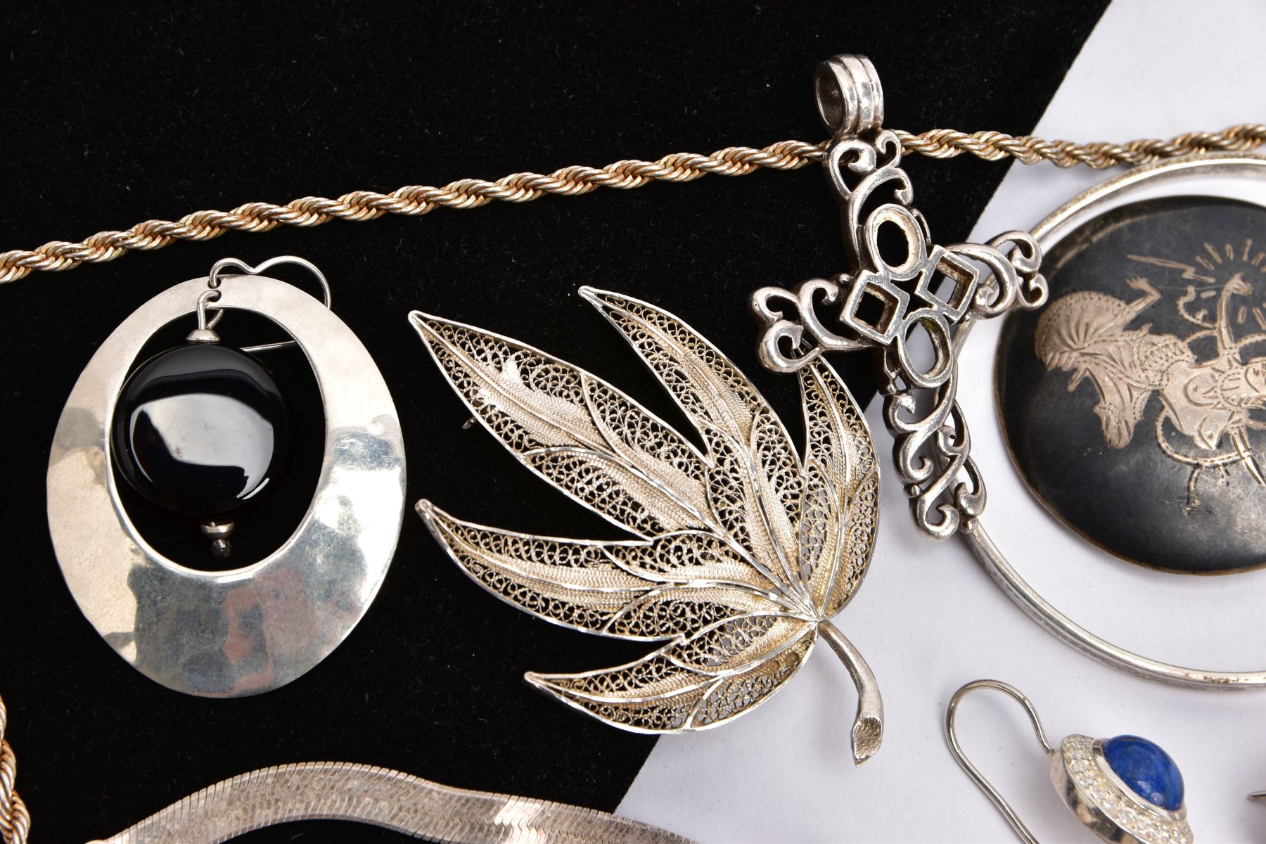 A BAG OF ASSORTED SILVER AND WHITE METAL JEWELLERY, to include a silver bangle, fitted with a mother - Image 2 of 4