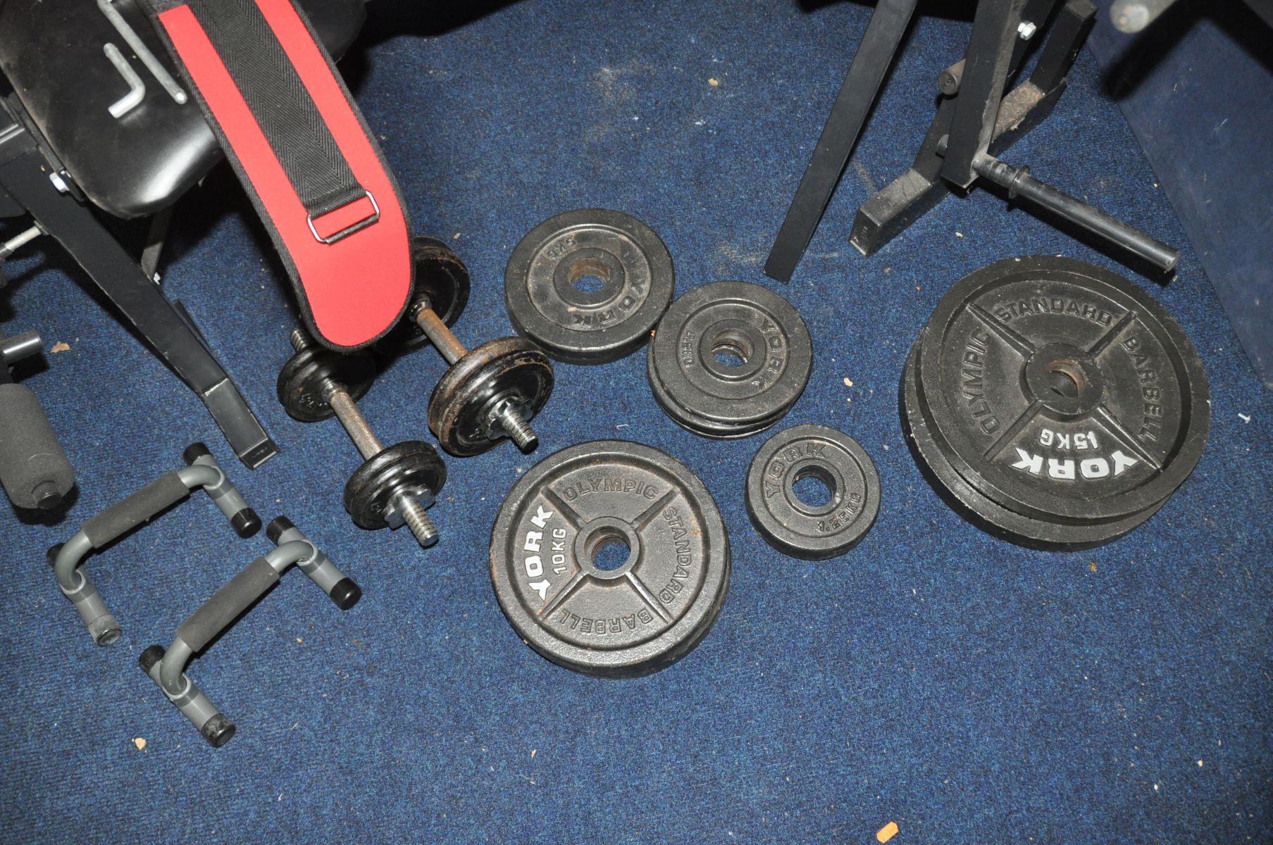 A MARCY WM348-1 WEIGHT BENCH with an Olympic bar, sixteen York Olympic Standard Barbells (2 at - Image 3 of 7