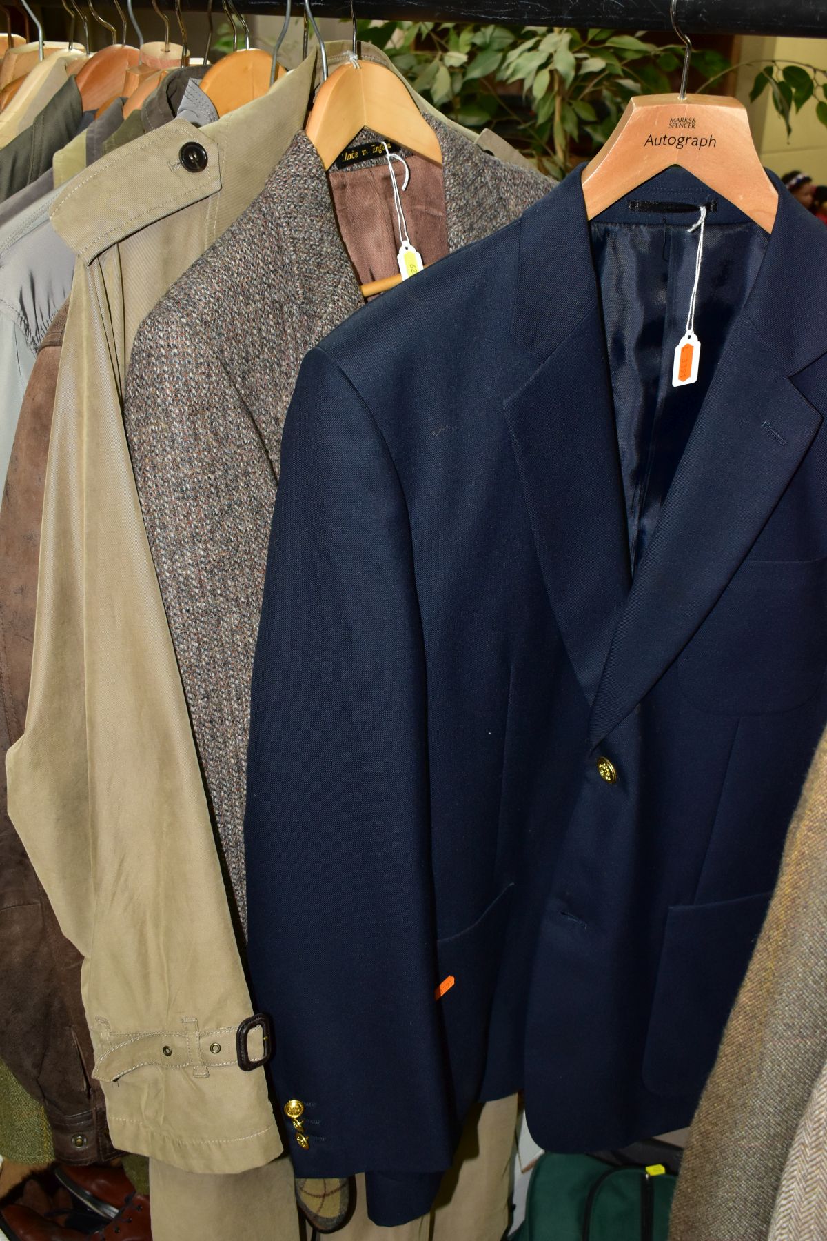 A QUANTITY OF GENTLEMAN'S JACKETS, COATS AND WAISTCOATS, FLAT CAPS, GLOVES etc, to include an Yves - Image 4 of 15