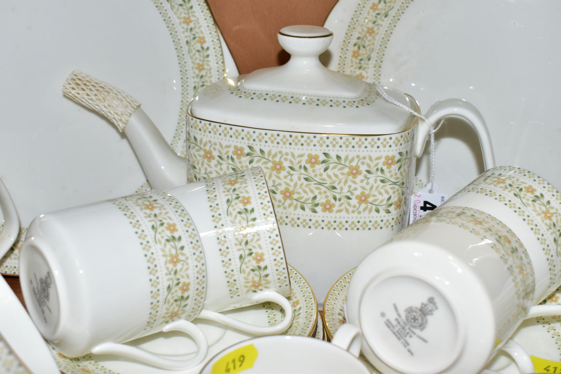 ROYAL DOULTON PAISLEY TEA/COFFEE WARES, comprising teapot, covered sugar bowl, milk/cream jug, two - Image 6 of 8