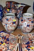 JAPANESE IMARI STYLE CERAMICS, comprising a pair of storage jars, (one lacking lid), height
