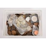 A PLASTIC TUB OF UK 20TH CENTURY COINS to include 380g ,500 silver, 60g of .925 silver with lots cof
