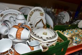 EIGHT BOXES AND LOOSE GLASSWARES AND CERAMIC TEA/DINNER WARES, to include thirteen Royal Albert '