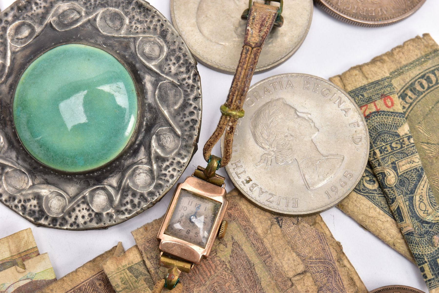 A SELECTION OF ITEMS, to include a 1930's 9ct gold watch with leather cord strap, the rectangular - Image 4 of 4
