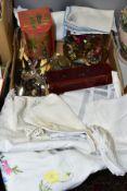 A BOX OF METALWARES, VINTAGE CHRISTMAS DECORATIONS, LINENS etc to include three vintage (