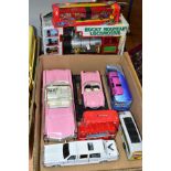 A QUANTITY OF ASSORTED MODERN DIECAST VEHICLES, to include 1/18 scale Maisto Cadillac Eldorado (sd),