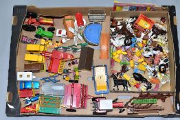 A QUANTITY OF BRITAINS PLASTIC FARM ITEMS, to include Massey Ferguson 595 tractor, No.9522, assorted