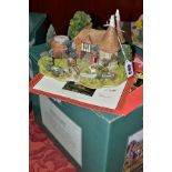 A BOXED LIMITED EDITION LILLIPUT LANE SCULPTURE, Harvest Home L2102, No. 0172/4950 with