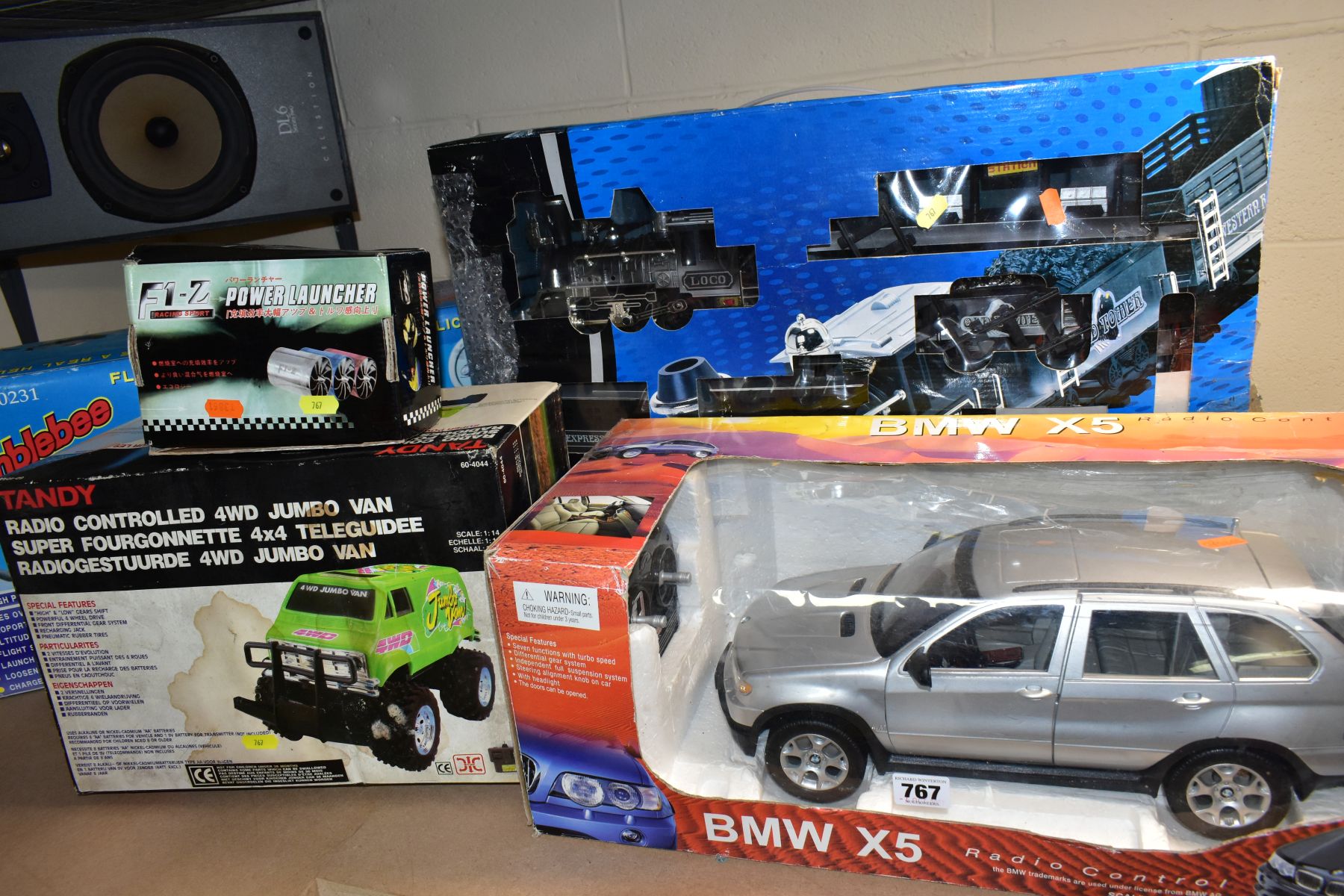 A QUANTITY OF ASSORTED BOXED MODERN TOYS, NEWTON, plastic radio control BMW X5 car, 1/12 scale,