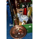 A BOX AND LOOSE SUNDRY ITEMS ETC to include a copper kettle and bed warming pan, brass trivet,