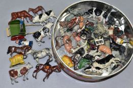 A SMALL QUANTITY OF ASSORTED HOLLOWCAST ANIMALS, FIGURES AND ACCESSORIES, mainly Britains items,