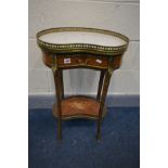 A LOUIS XV STYLE KIDNEY LAMP TABLE, with a brass gallery and marble top, width 46cm x depth 32cm x