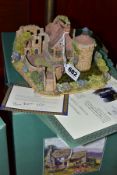 A BOXED LIMITED EDITION LILLIPUT LANE SCULPTURE, Scotney Castle Garden L2013, No.336/4500, with